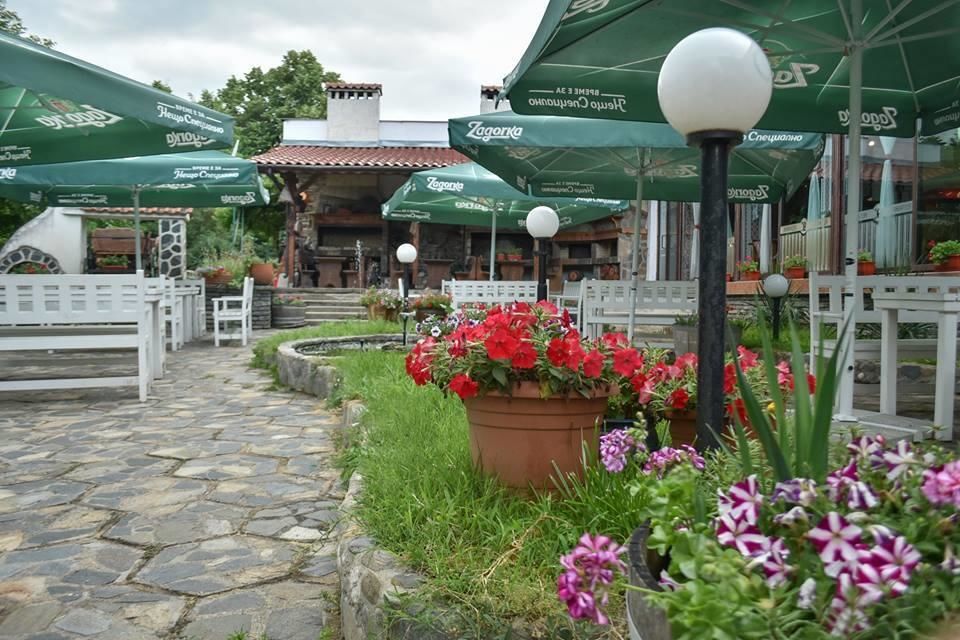 Мотели Complex 9th Kilometer Plovdiv Пловдив-9
